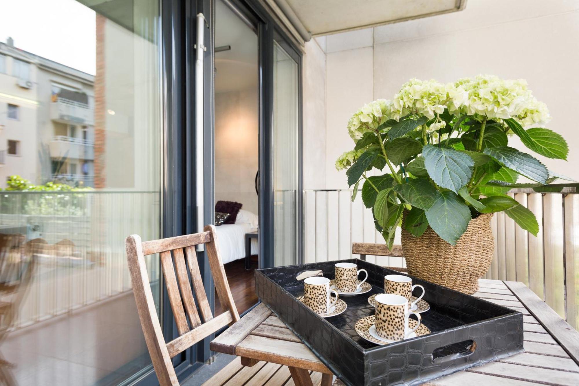 Apartment Barcelona Rentals - Sarria Apartments Near Center Oda fotoğraf