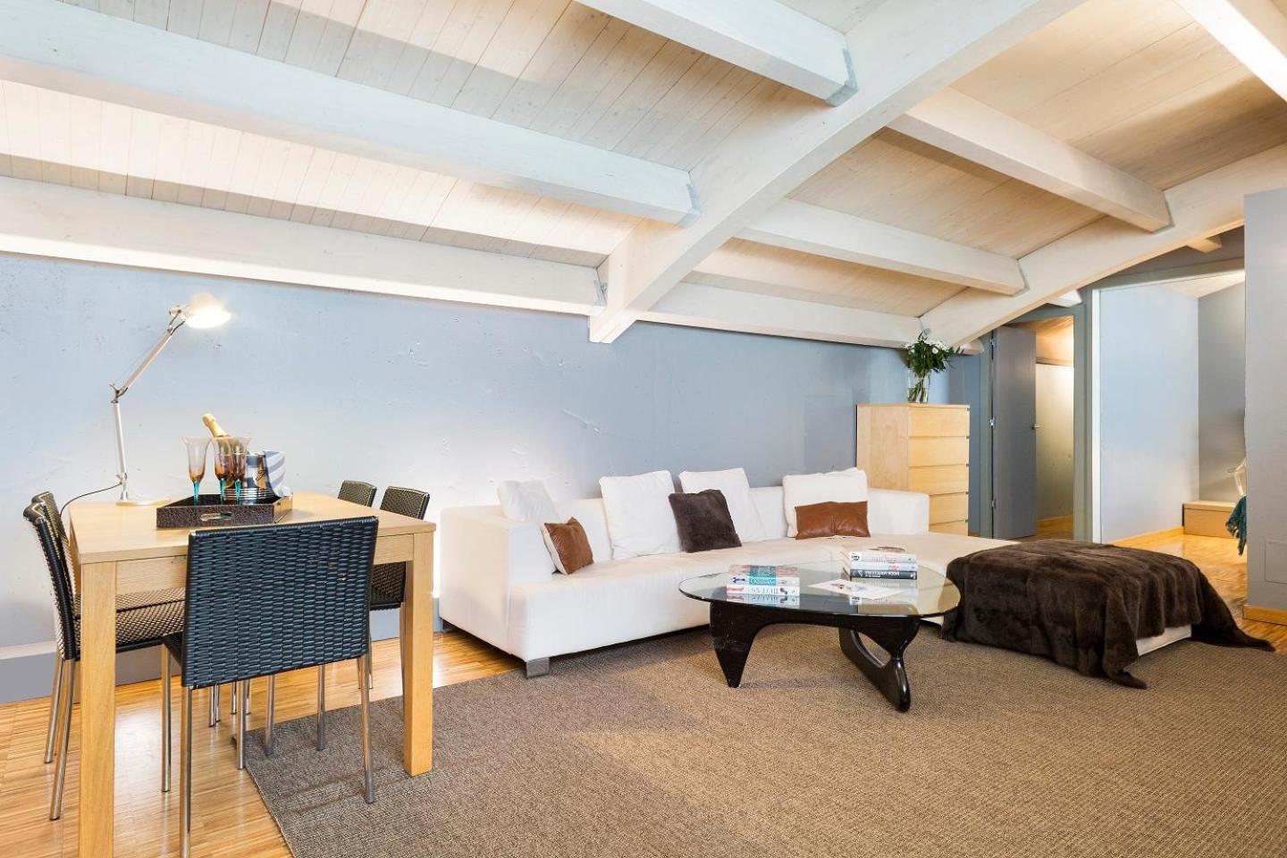 Apartment Barcelona Rentals - Sarria Apartments Near Center Oda fotoğraf