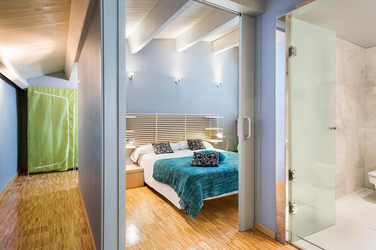 Apartment Barcelona Rentals - Sarria Apartments Near Center Oda fotoğraf