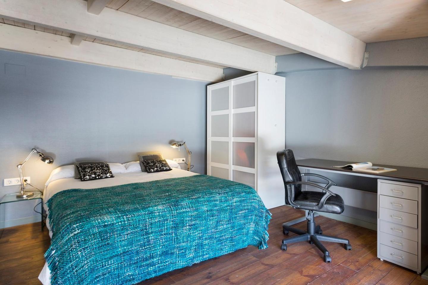 Apartment Barcelona Rentals - Sarria Apartments Near Center Oda fotoğraf